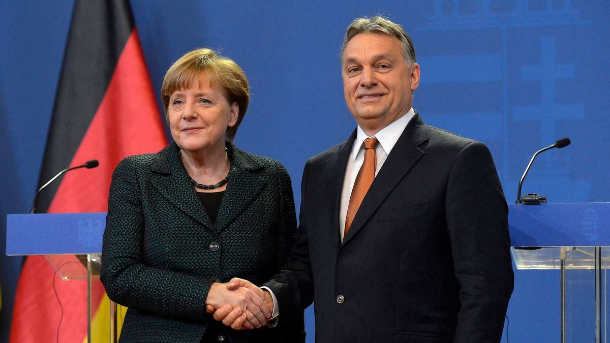 937358282-merkel-orban-dpa_20150202-141636-ovnyhheloef.jpg