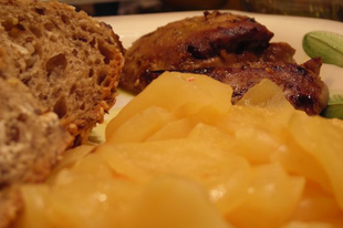 Hízott kacsamáj aszúban párolt csilis almával - grrrr