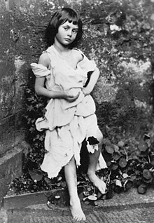 alice_liddell_beggar_girl.jpg