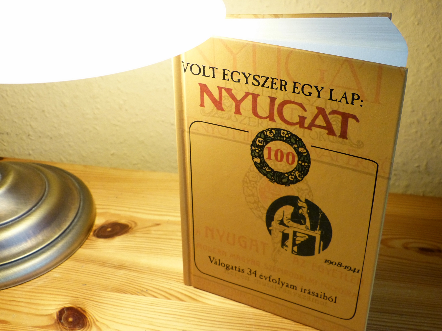 Volt egyszer egy lap: Nyugat