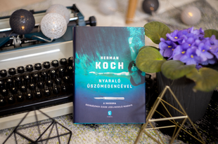 Könyvkritika - Herman Koch: Nyaraló úszómedencével