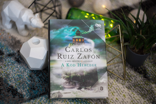 Könyvkritika - Carlos Ruiz Zafón: A Köd Hercege