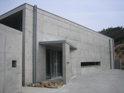 exterior_1.jpg