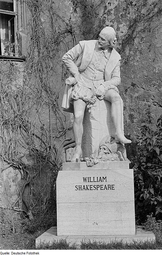 fotothek_df_roe-neg_0006011_003_shakespeare-denkmal.jpg