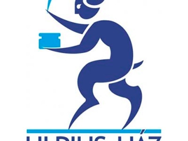 Az Ulpius-ház bukása - az olvasók bukása?