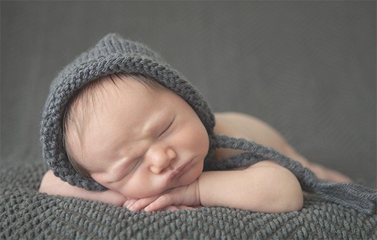 newborn-hat.jpg