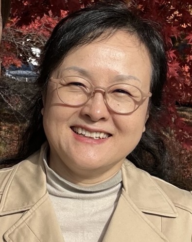 1_han_kyeng_min_a_janos_vitez_koreai_muforditoja.jpg