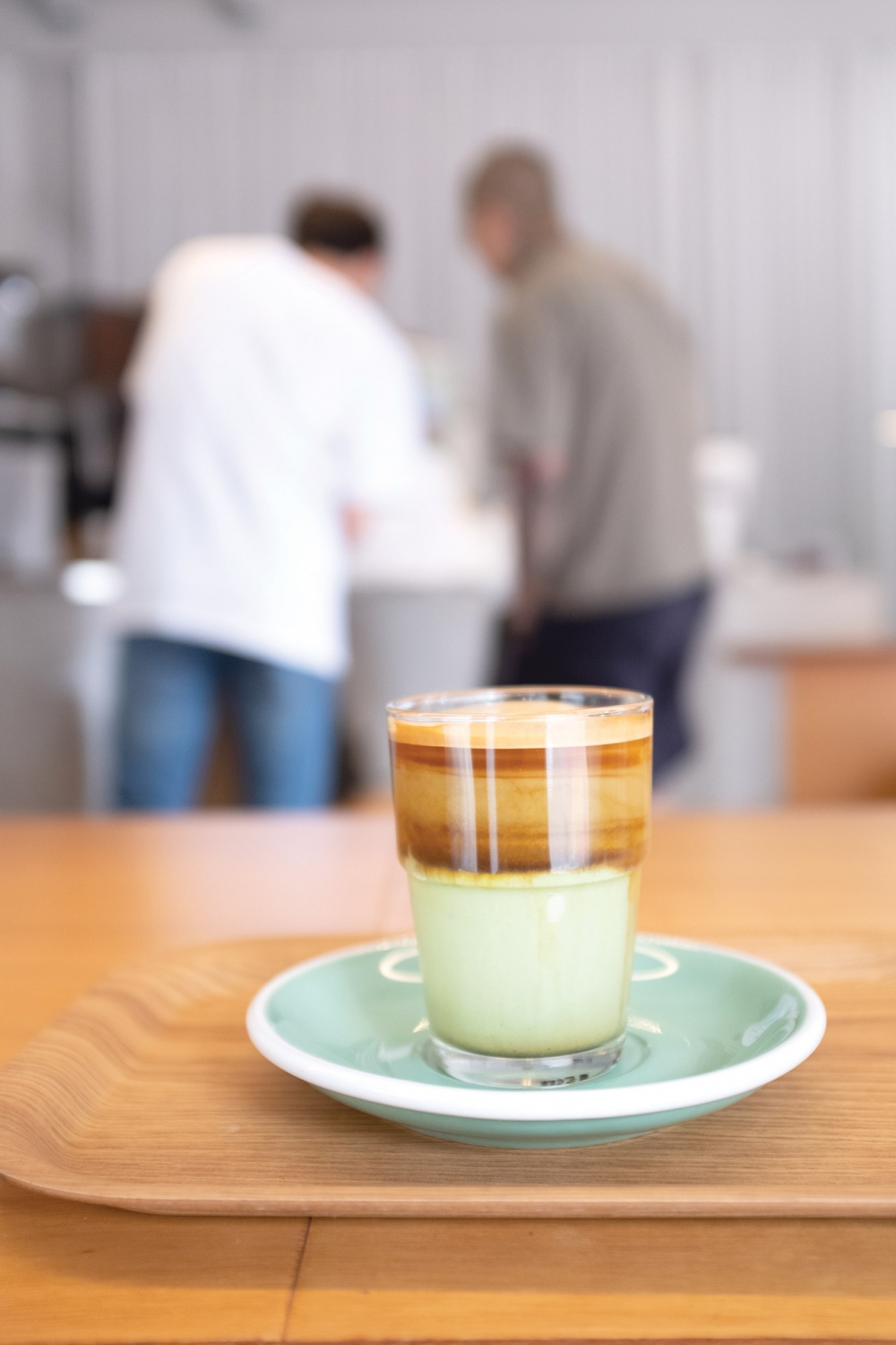 Zöldtea eszpresszó latte a February roasters (이월로스터스) nevű helyen