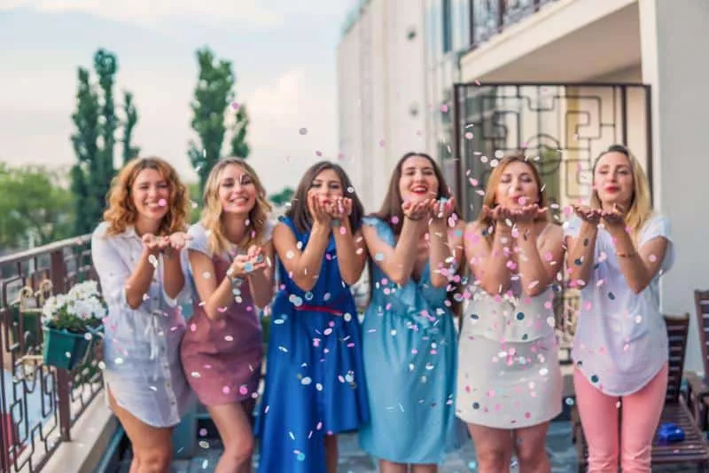 meseloajandekok_39_1200x.webp