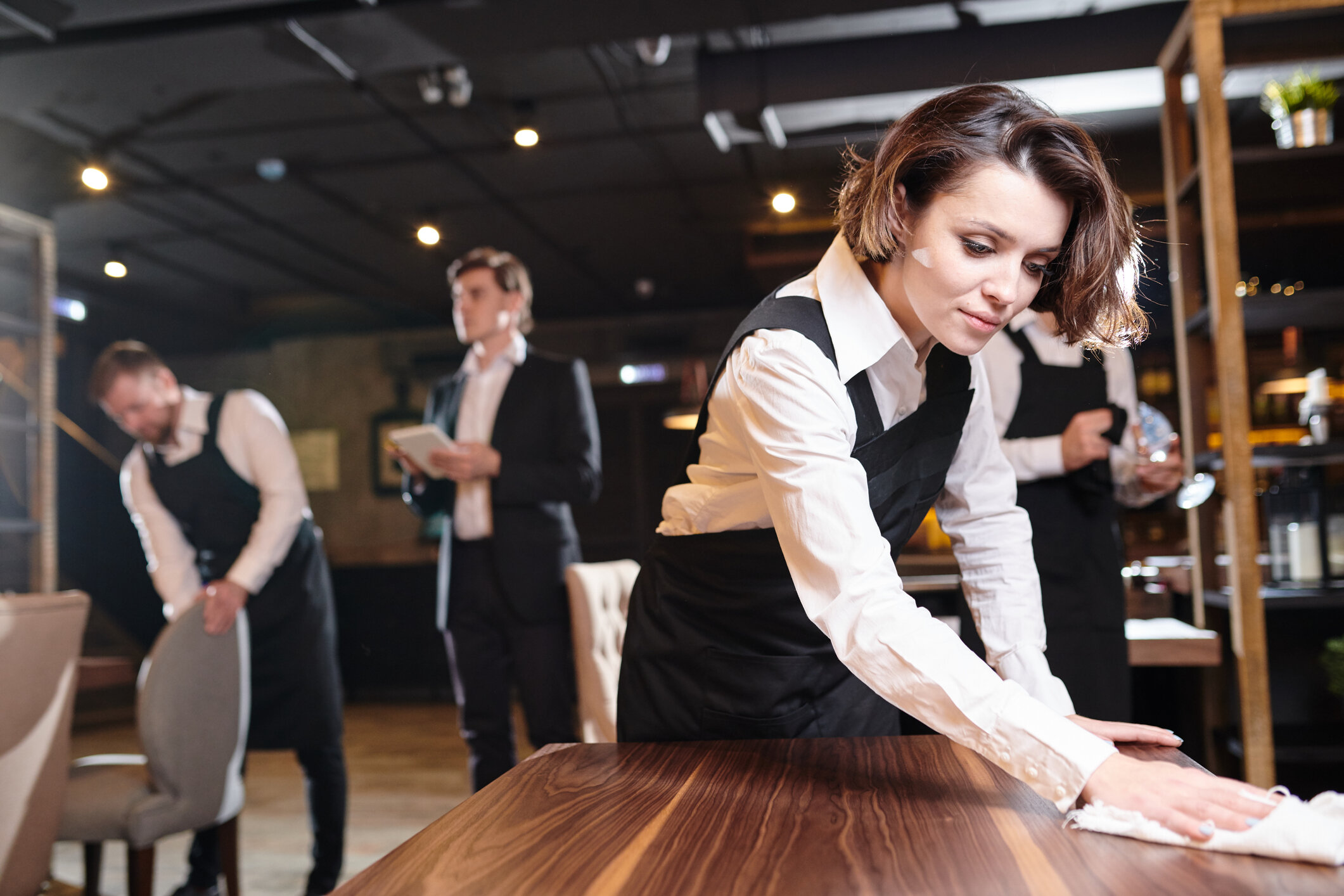 staff-cleaning-the-interior-of-a-restaurant.jpeg