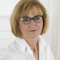 Bemutatkozunk : Kovács Éva Metamorphoses alkotó-fejlesztő meseterapeuta, pszichodramatista, Oh-kártya instruktor, örömtréner