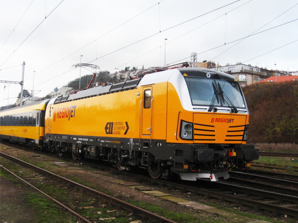 vectron_lokomotiva_jpg_1416840283.jpg