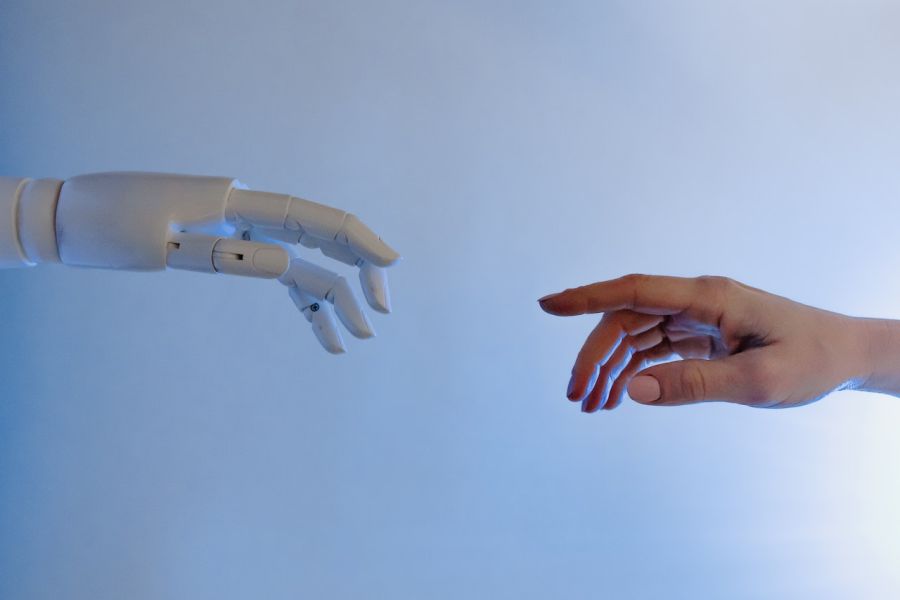 Istenhívő lesz-e a mesterséges intelligencia?