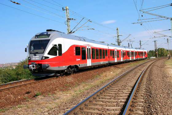 Tevan Imre: Szolnoki FLIRT03