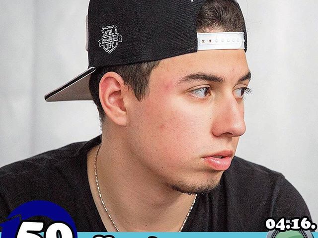 Dominik már tűkön ülve várja az ötvenedik részt. 
#kozepsuli #kozepsulisorozat #kozepsuli50