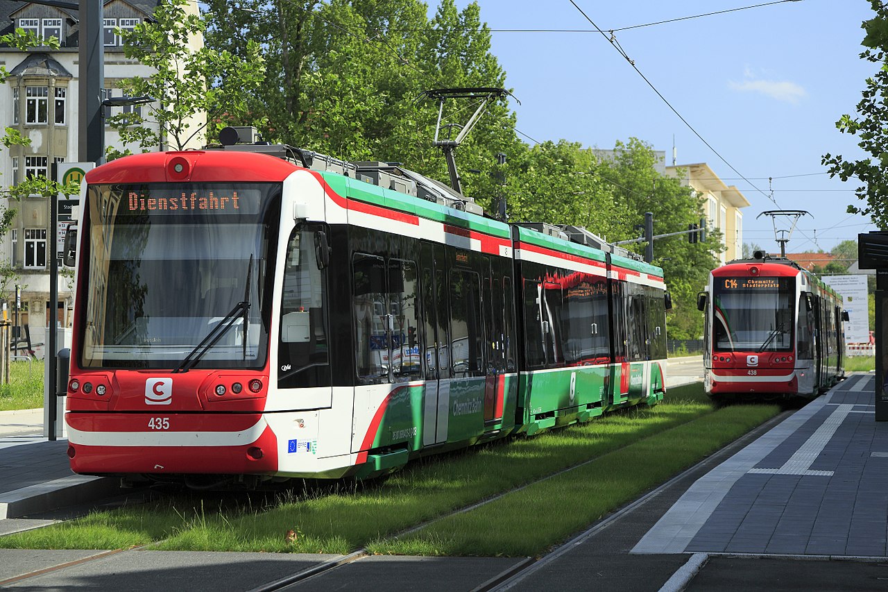 1280px-j30_038_hp_stadlerplatz_0690_435_438.jpg