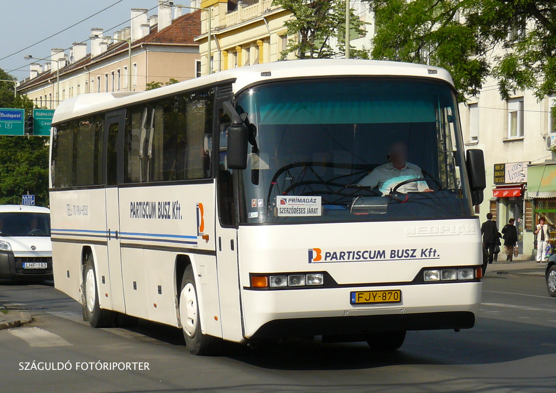 FJY-870 viszont merőben enyhébb felhasználást könyvelhetett el, mint előtte