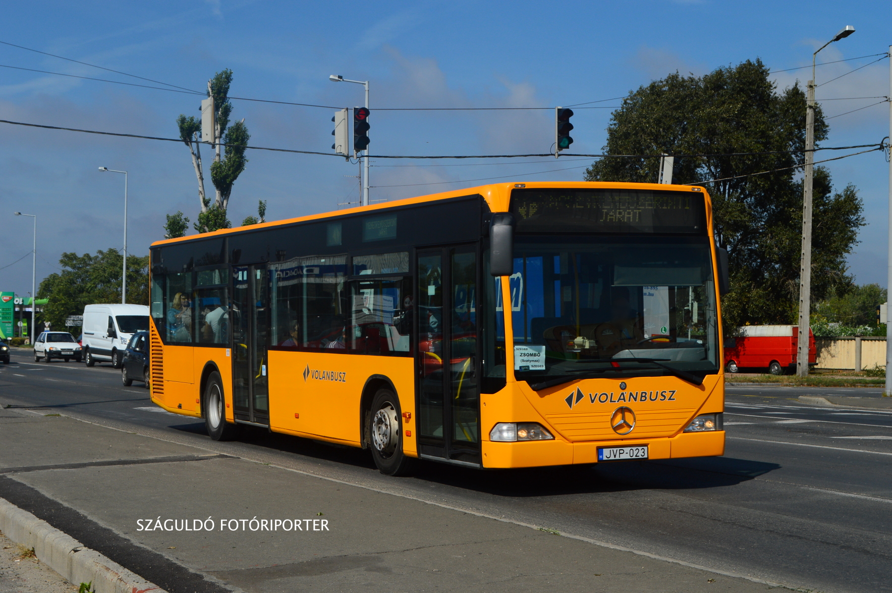 Helyköziben még Szegeden is újnak számít a típus!