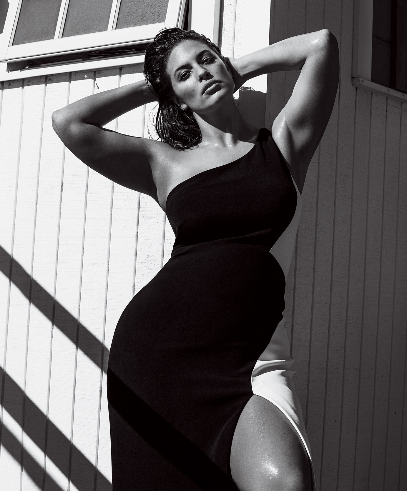 ashley-graham-vogue-march-2017.jpg