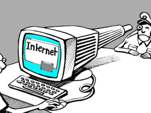 Mi mindent tud rólunk az internet?