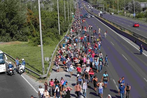 migrants-highway.jpg