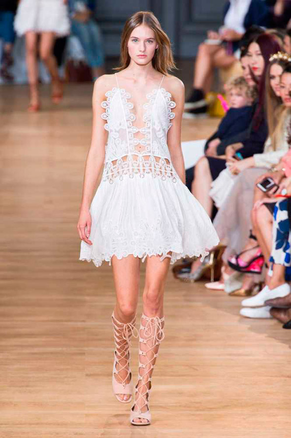 chloe-ss15-wedding-inspiration-imaxtree-blog.jpg