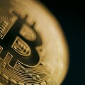 A szakértők szerint 250 000 dollár lehet egy Bitcoin idén