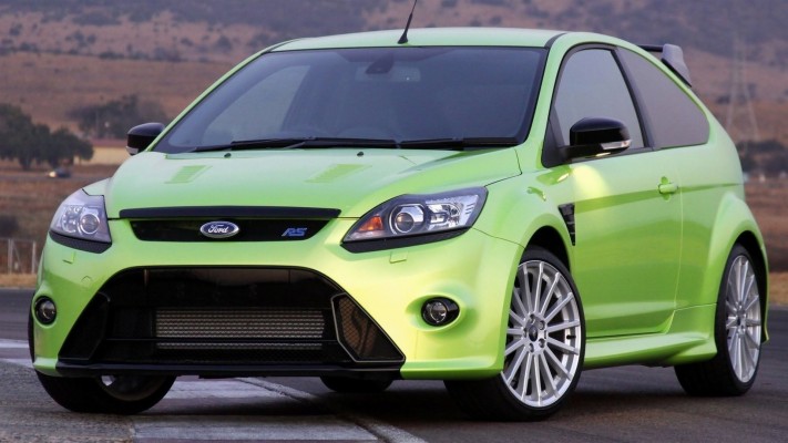 256-2563267_ford-focus-rs-old.jpg