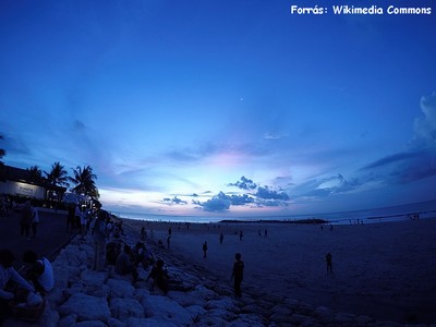 bali_kuta_beach.jpg