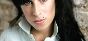 Csaknem kétmillióért adták el Amy Winehouse házát egy mit sem sejtő vevőnek