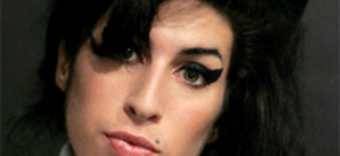 Decemberben érkezik Amy Winehouse új albuma