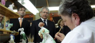 Hungarikum lett a herendi porcelán, a pálinka és a törkölypálinka