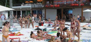 Június 21-én nyit a Beach Club