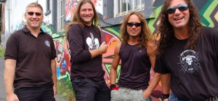 A hírhedt germán sörthrash banda, a Tankard Budapesten koncertezik