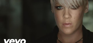 Pink: F**in' Perfect