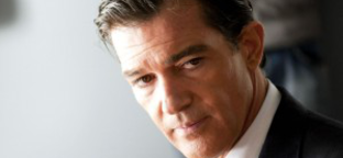 Antonio Banderas főszereplésével készül film a föld alatt rekedt chilei bányászokról 