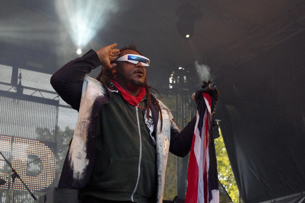 SKINDRED_04.jpg