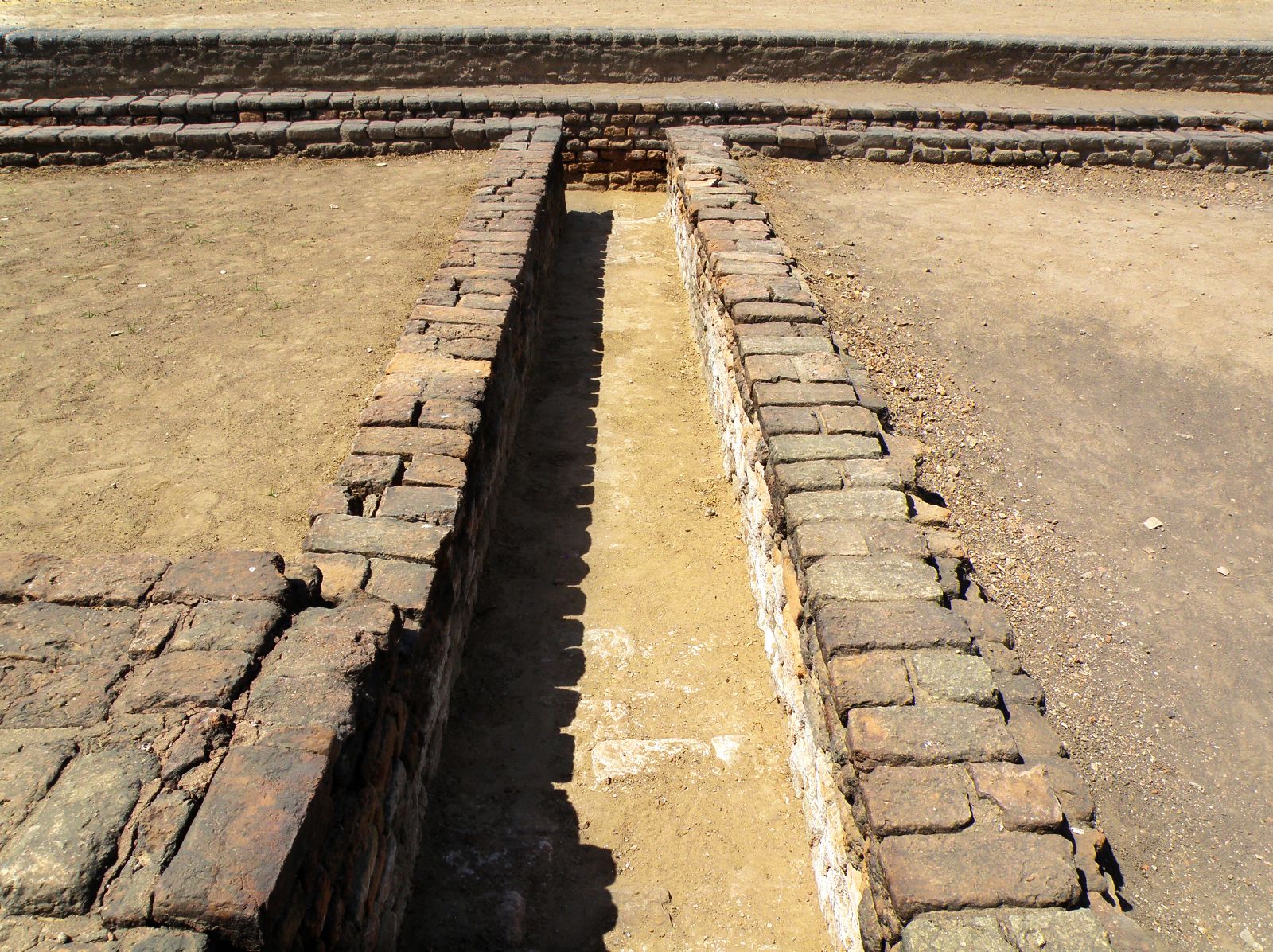 a_drain_at_lothal.jpg