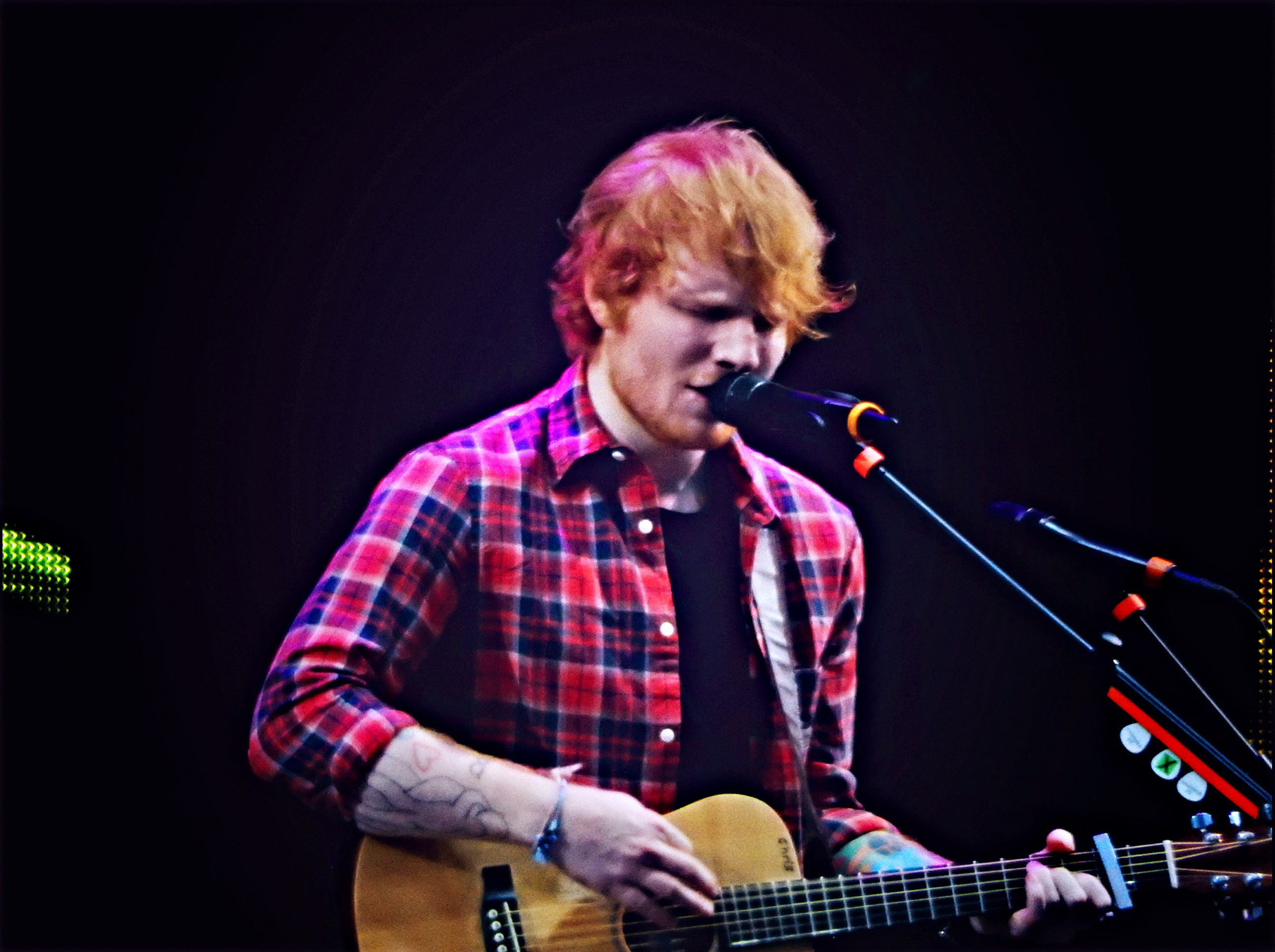 ed_sheeran_v_festival_2014_chelmsford_14788797777.jpg