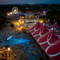 Gigantikus méretű zenei helyszínekkel vár a jövő héten startoló Sziget!