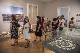 Civil kincskeresők leleteiből nyílt kiállítás a szentendrei Ferenczy Múzeumban