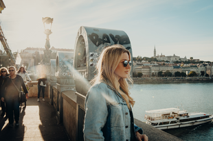 Budapesten forgatta legújabb klipjét Ellie Goulding