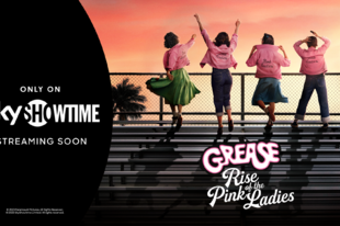 Már streamelhető az új zenés sorozat a Grease: Rise of the Pink Ladies