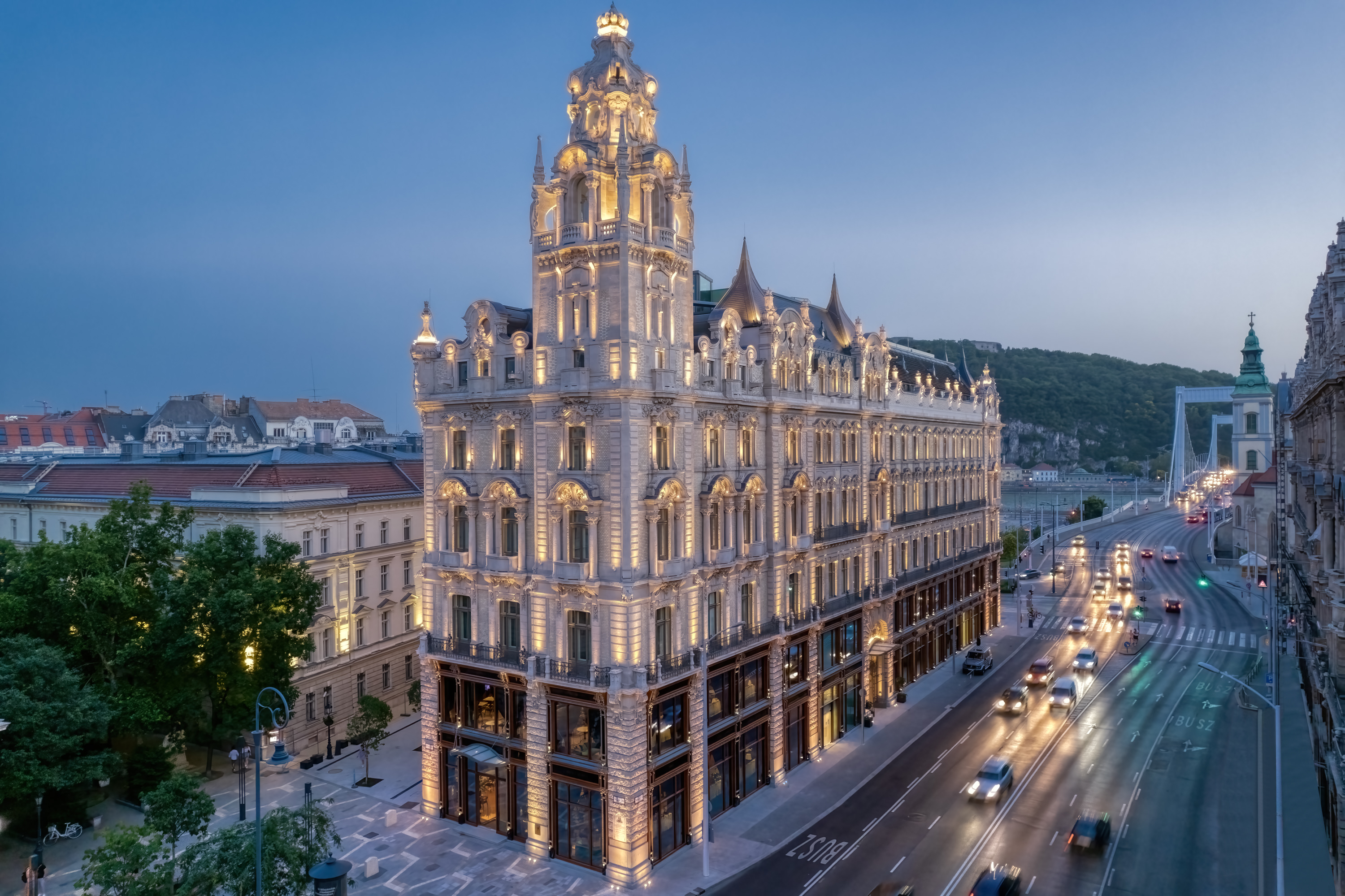 exterior_matild_palace_a_luxury_collection_hotel_budapest_1.jpg
