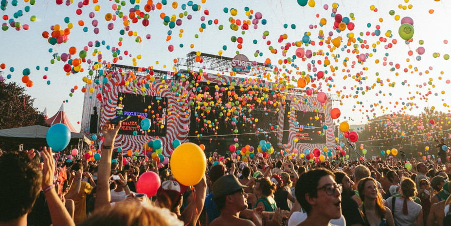 sziget-fesztival-2017-koncert-cosmopolitan-e1490782831378-927x465.jpg