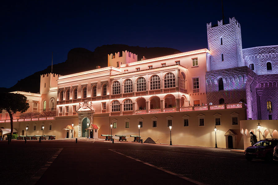 prince-palace-of-monaco-illuminated-at-night-artur-bogacki.jpg