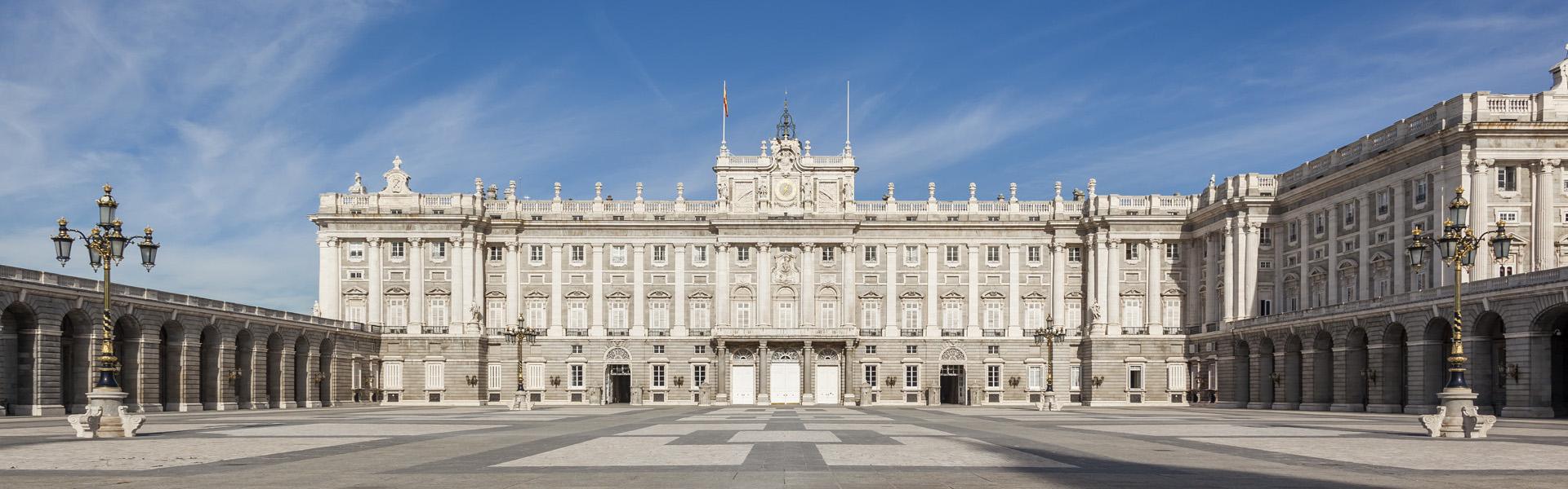 3-palacio_real_cabecera_fachada_principal.jpg