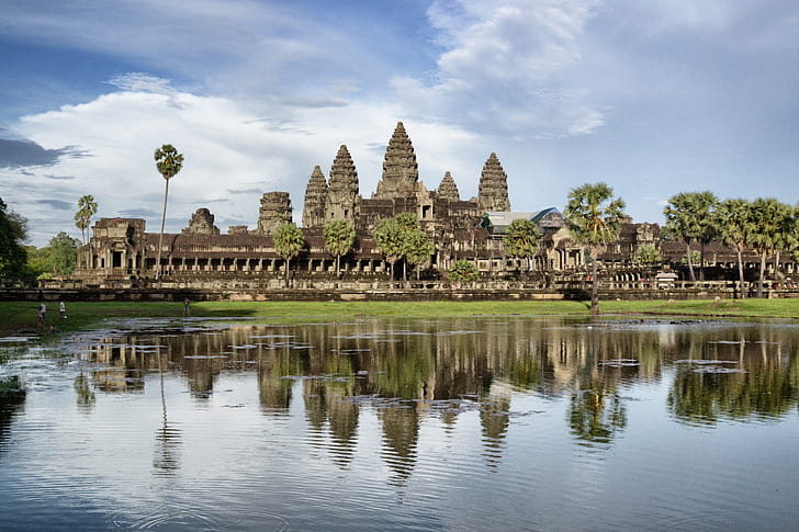angkor-wat-cambodia-historic-ruins-architecture-hd-wallpaper-preview.jpg