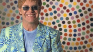 HIV-fertőzött gyermekgyilkos fiát vitte volna Elton John?