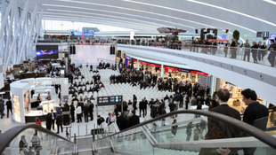 Fotótárlattal nyitott a Budapest Airport kiállítótere